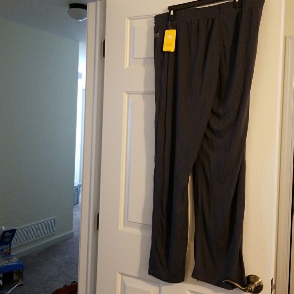 Brand New Everlast Sport Wicking Athletic Pants